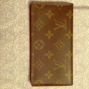 Louis Vuitton Monogram checkbook cover